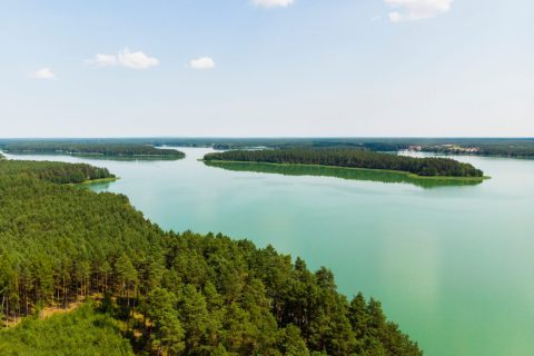 Jezioro las wdzydze kiszewskie kaszuby z drona
